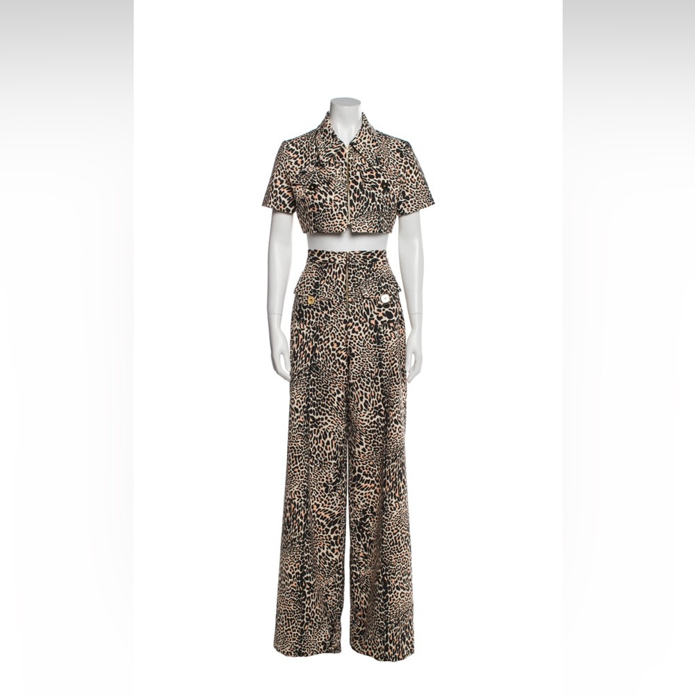 Gorgeous Alive McCall Two Piece set size small